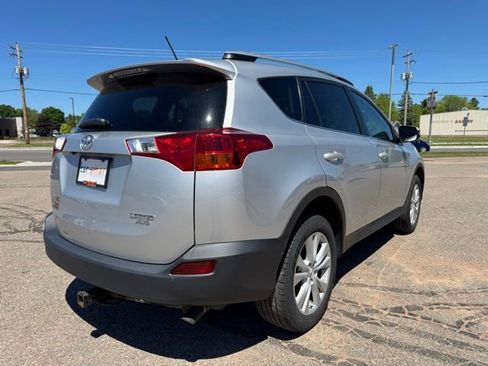 Used 2015 Toyota RAV4 Limited w/ Technology Package AWD/4WD image 7