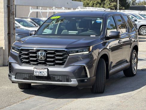 Used 2023 Honda Pilot EX-L image 8