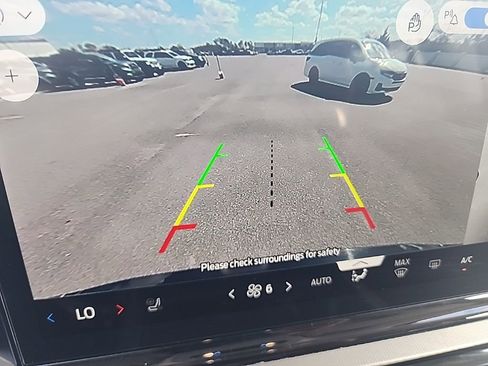 Used 2025 Ford Expedition Max Active image 19