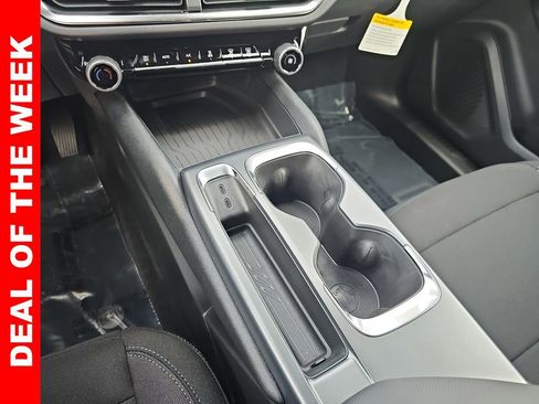 New 2026 Chevrolet Equinox EV LT image 24