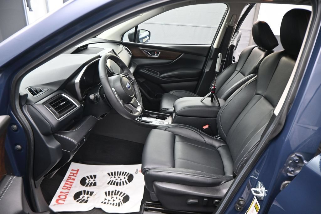 Used 2024 Subaru Ascent Touring AWD/4WD image 3