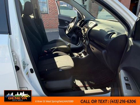 Used 2013 Scion xD image 10