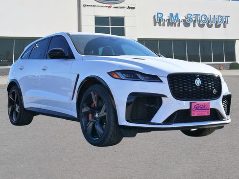 Used 2024 Jaguar F-PACE SVR AWD/4WD image 13