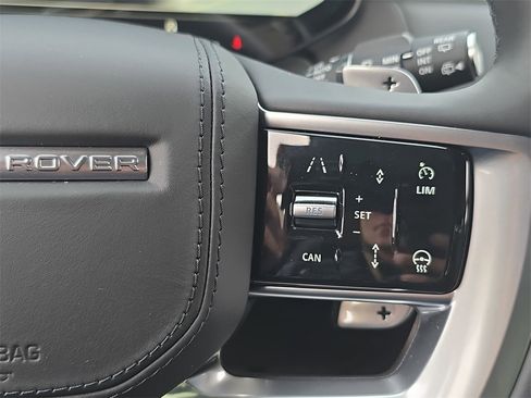 New 2026 Land Rover Range Rover Long Wheelbase SE image 20