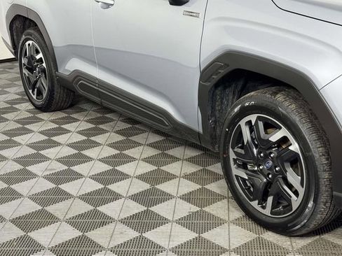 Certified 2025 Subaru Forester Limited AWD/4WD image 12