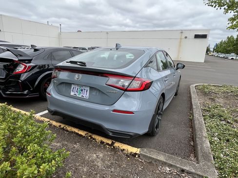 Used 2024 Honda Civic Sport image 4