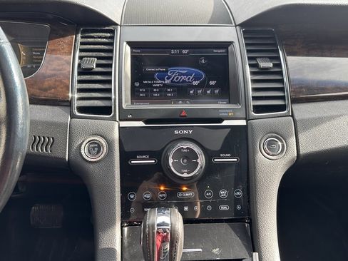 Used 2013 Ford Taurus Limited image 31