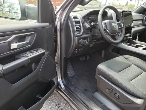New 2026 RAM 1500 Big Horn AWD/4WD image 6
