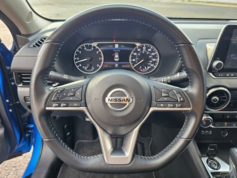 Used 2022 Nissan Sentra SV w/ Trunk Package image 17