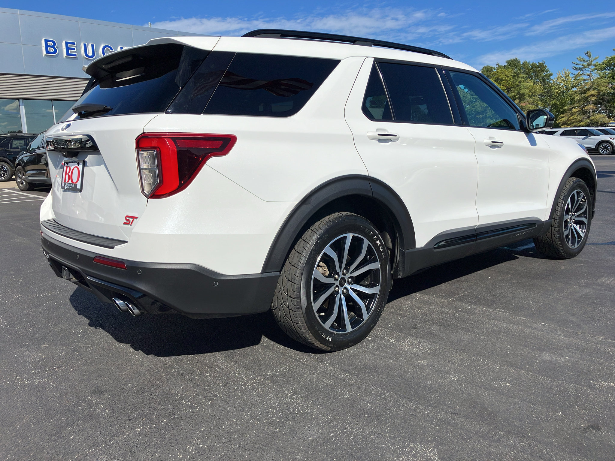 Used 2020 Ford Explorer ST w/ Premium Technology Package AWD/4WD image 6