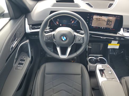 New 2026 BMW X1 xDrive28i w/ Technology Package image 16