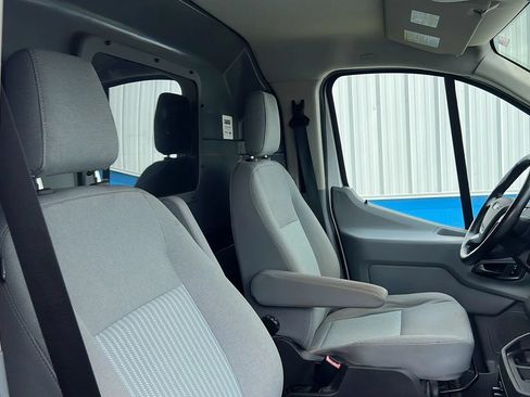 Used 2019 Ford Transit 150 130 Low Roof RWD image 21