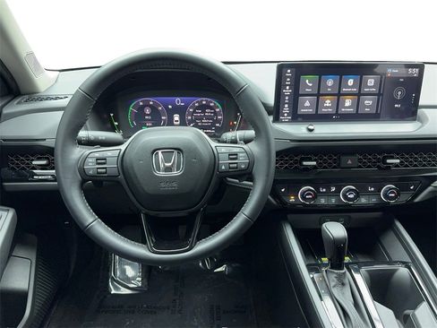 Used 2025 Honda Accord EX-L image 17