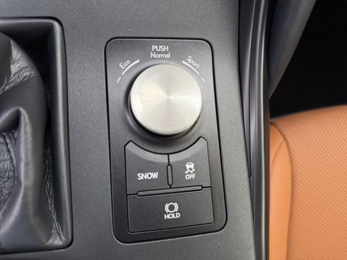 Used 2025 Lexus IS 350 F Sport w/ Navigation Package AWD/4WD image 22