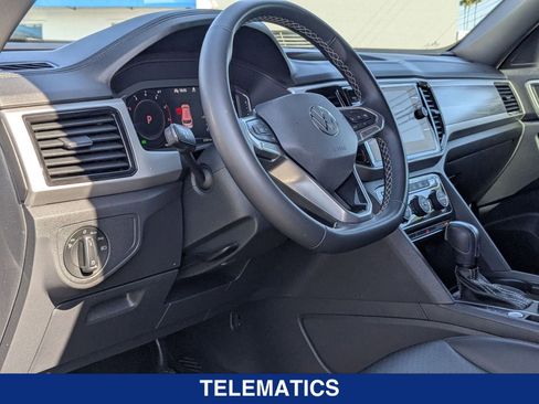 Used 2022 Volkswagen Atlas Cross Sport SE image 12