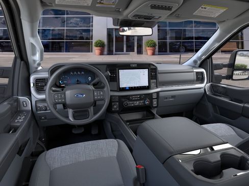 New 2026 Ford F350 XLT w/ XLT Premium Package AWD/4WD image 9