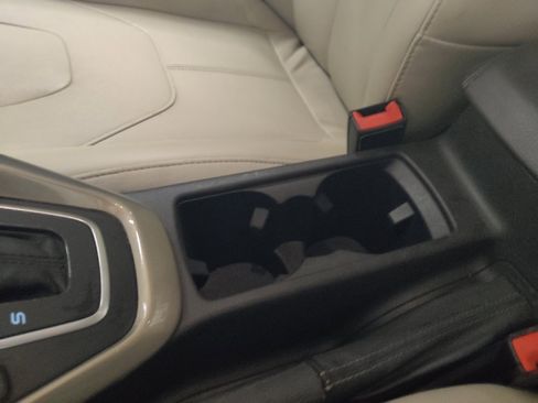 Used 2018 Ford Focus Titanium FWD image 26