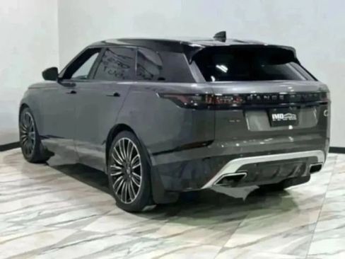 Used 2018 Land Rover Range Rover Velar First Edition image 8