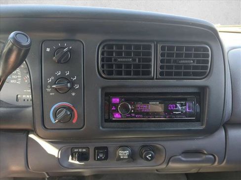 Used 1999 Dodge Durango 4WD image 12