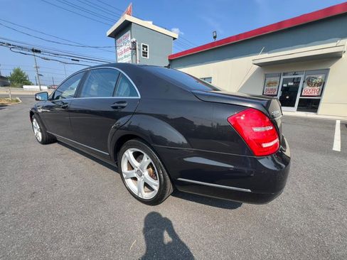Used 2013 Mercedes-Benz S 550 4MATIC image 3