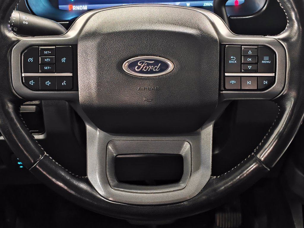 Used 2024 Ford F250 Lariat w/ Sport Appearance Package AWD/4WD image 5
