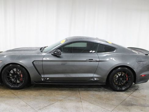 Used 2016 Ford Mustang Shelby GT350 w/ Technology Package RWD image 6