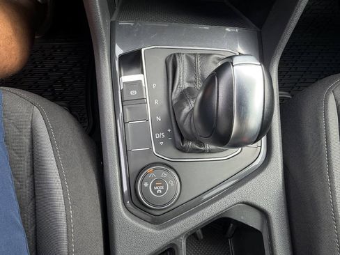 Used 2020 Volkswagen Tiguan S AWD/4WD image 33