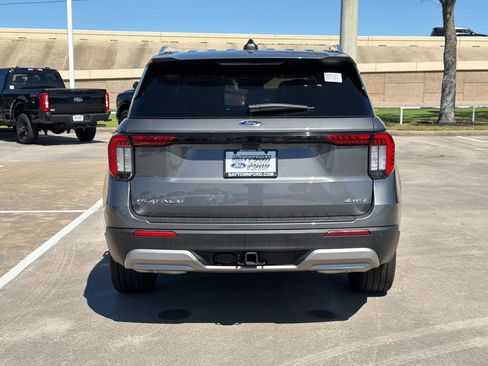 Used 2025 Ford Explorer Platinum w/ LUX Leather Package image 8