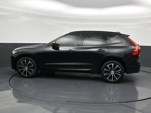 Used 2024 Volvo XC60 B5 Plus AWD/4WD image 2