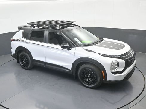 New 2026 Mitsubishi Outlander Trail Edition image 62