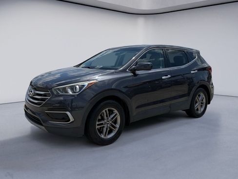 Used 2017 Hyundai Santa Fe Sport FWD image 1
