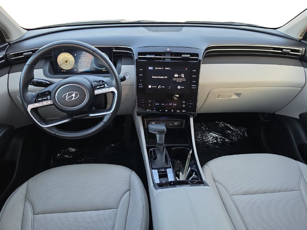 Used 2023 Hyundai Tucson SEL w/ Convenience Package AWD/4WD image 12