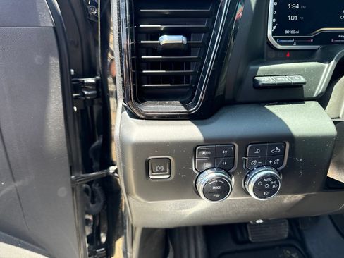 Used 2023 GMC Sierra 1500 AT4X AWD/4WD image 14