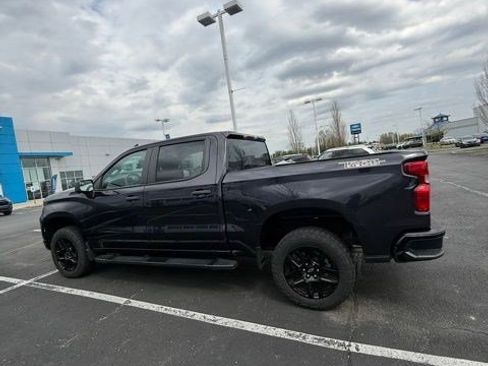 Used 2023 Chevrolet Silverado 1500 Custom Trail Boss w/ LPO, Dark Essentials Package image 13
