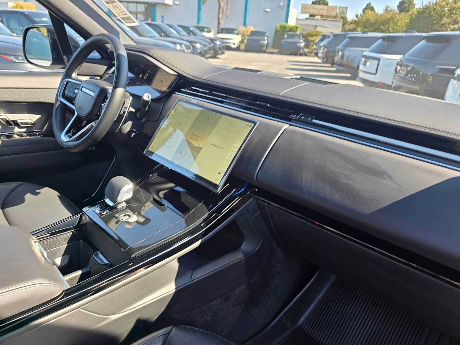 New 2027 Land Rover Range Rover Sport SE AWD/4WD image 11