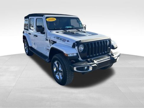 Used 2020 Jeep Wrangler Unlimited Sahara image 9