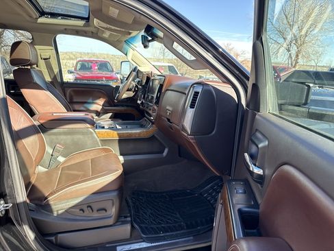 Used 2015 Chevrolet Silverado 3500 High Country image 28