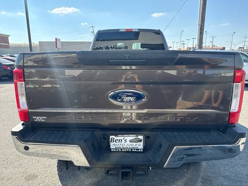 Used 2017 Ford F350 XLT w/ XLT Value Package image 7