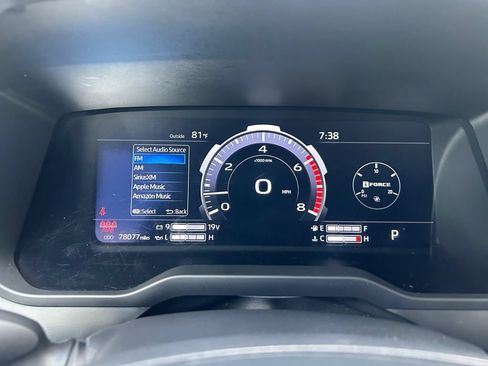 Used 2024 Toyota Tundra Limited AWD/4WD image 14