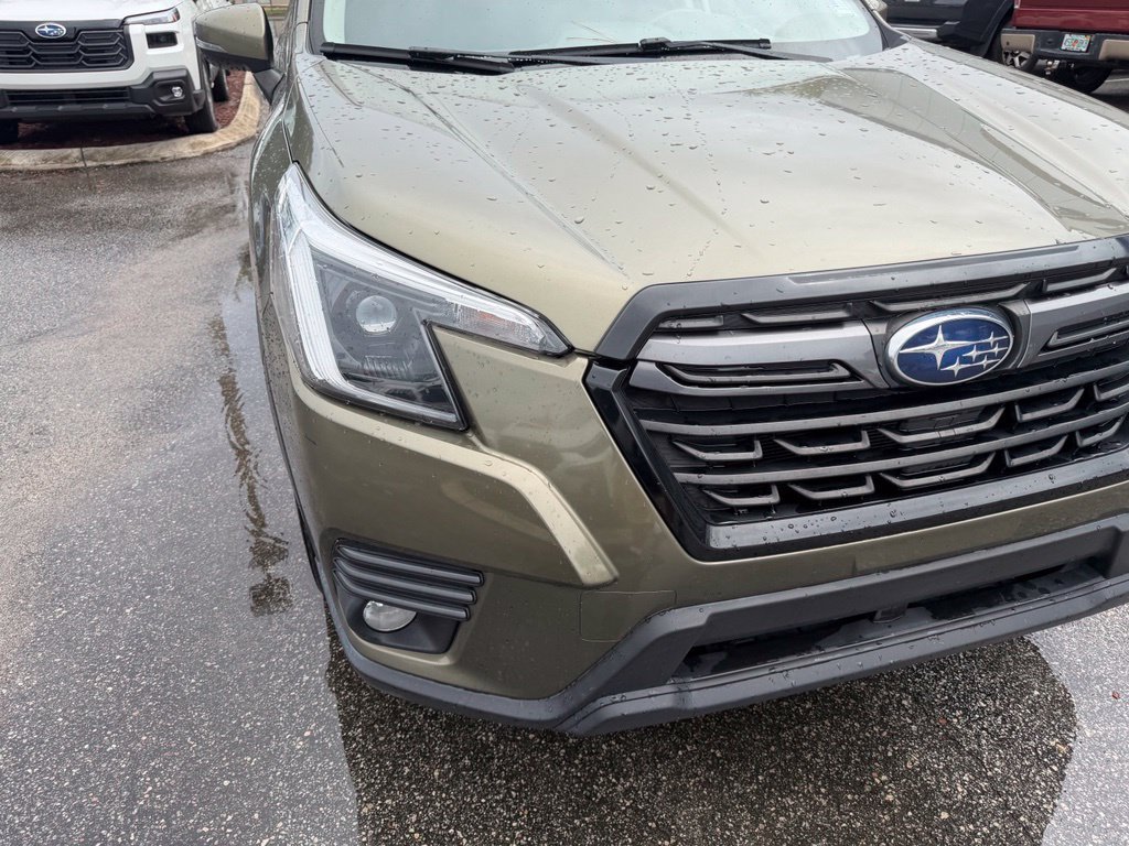 Used 2022 Subaru Forester Limited w/ Popular Package #2 AWD/4WD image 13
