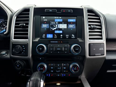 Used 2016 Ford F150 Lariat w/ Equipment Group 501A Mid AWD/4WD image 21