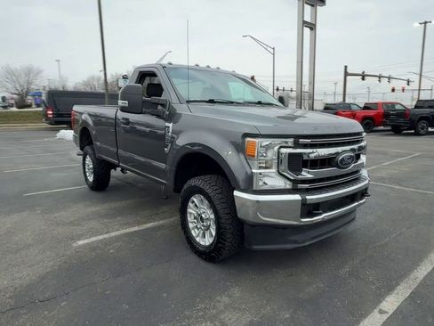 Used 2020 Ford F350 XLT image 2