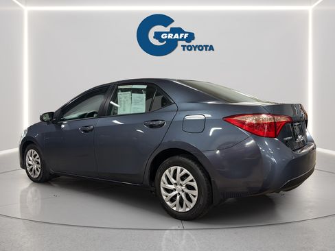 Used 2018 Toyota Corolla LE FWD image 11