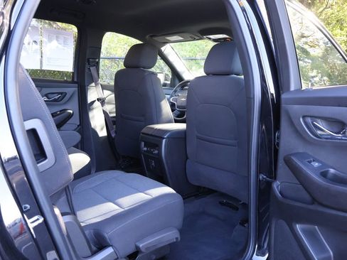 Certified 2023 Chevrolet Traverse LT image 48