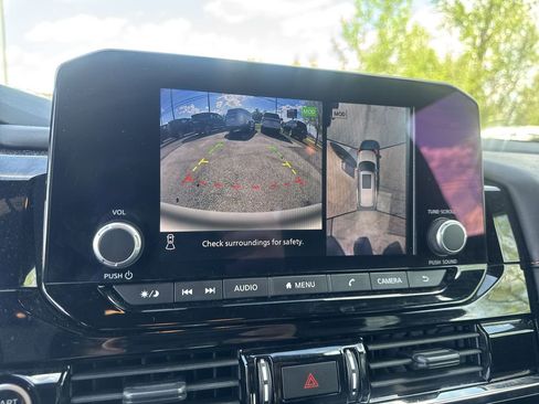 Used 2023 Nissan Pathfinder Rock Creek AWD/4WD image 17