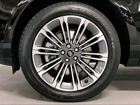 New 2026 Land Rover Range Rover Evoque S image 10