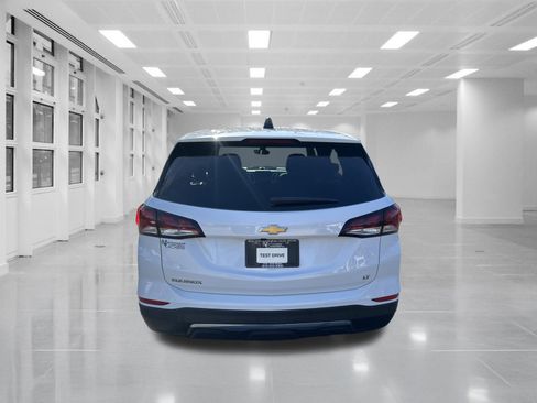 Certified 2023 Chevrolet Equinox LT image 6