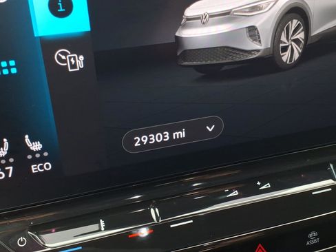 Certified 2022 Volkswagen ID.4 Pro S image 31