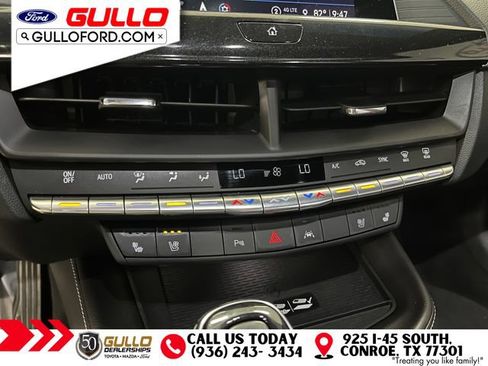 Used 2023 Cadillac CT4 V Blackwing w/ Driver Assist Package RWD image 26