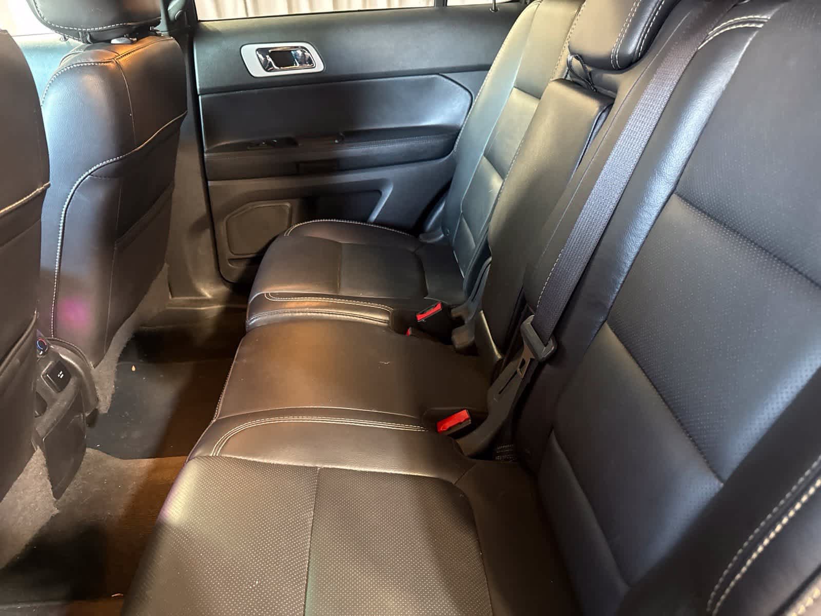 Used 2015 Ford Explorer Sport w/ Equipment Group 401A AWD/4WD image 15